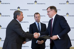 «Роснефть» и «КАМАЗ» договорились о поставке транспортной техники