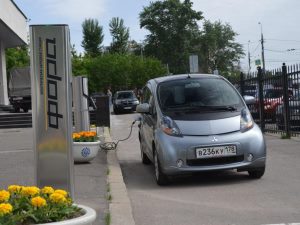 Производители электромобилей тестируют сеть зарядных станций «МОЭСК-EV»