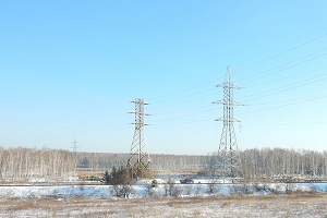 ФСК ЕЭС реконструировала два перехода ЛЭП 220 кВ через Транссиб