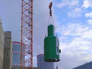 На стройплощадке Ленинградской АЭС установили в проектное положение деаэратор