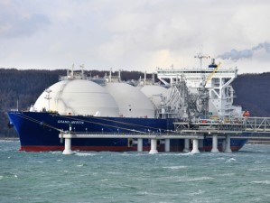 «Газпром» создает инфраструктуру по производству и сбыту СПГ в качестве бункерного топлива