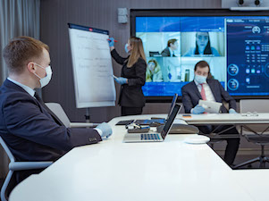 «Газпром нефть» создала Технологический центр развития промышленных технологий