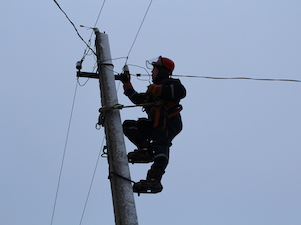 «Мордовэнерго» монтирует современные приборы учета электроэнергии в городах и селах
