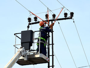 «Крымэнерго» модернизирует сети садовых товариществ Симферопольского района