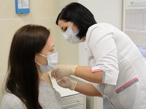 На российских АЭС организована добровольная вакцинация от COVID-19