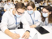 Омский НПЗ провел кейс-чемпионат для будущих нефтепереработчиков