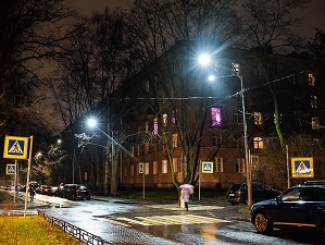 В Санкт-Петербурге получили дополнительное освещение 70 пешеходных переходов