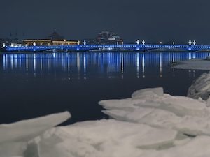 В Санкт-Петербурге реконструирована архитектурно-художественная подсветка Троицкого моста