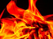 В порту Темрюка из-за атаки беспилотников загорелись два резервуара с нефтепродуктами