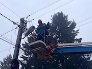 «Мособлэнерго» модернизировало воздушную ЛЭП в поселке Зеленоградский