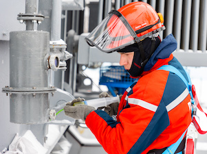 В Югре повышена надежность электроснабжения двух нефтяных месторождений